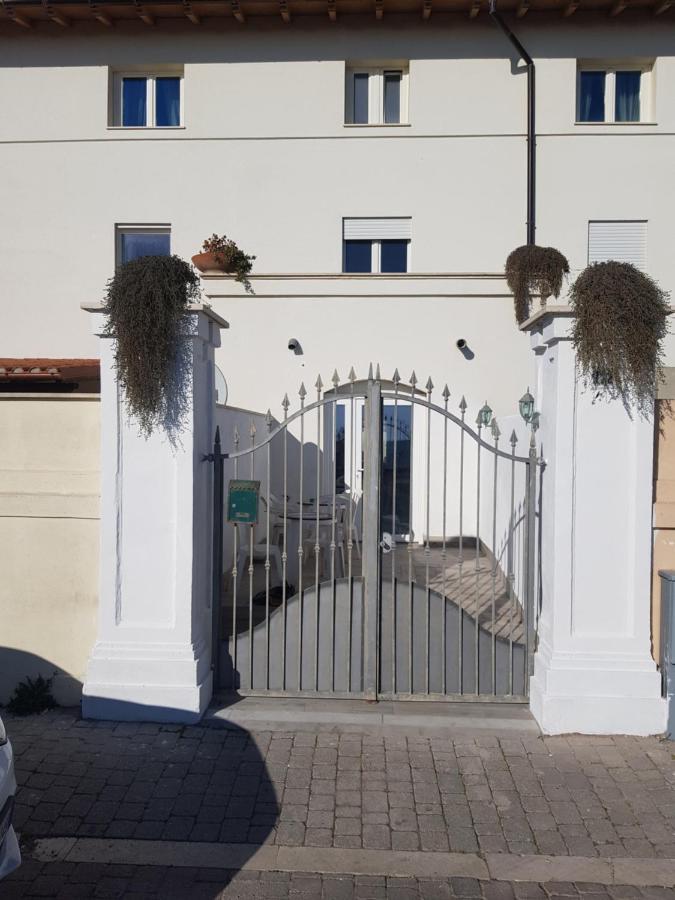 Nottola B&B Ladispoli Exterior photo